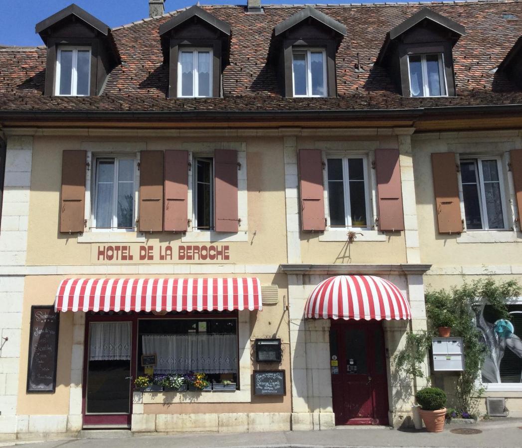 Hotel De La Beroche Saint-Aubin-Sauges Exterior photo